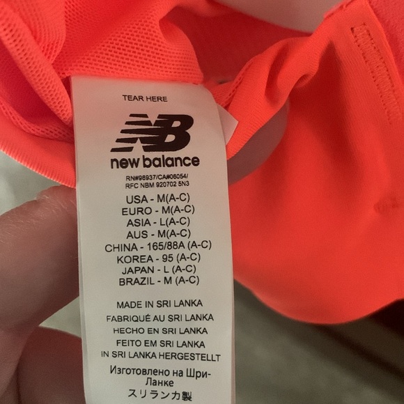 New Balance Sports Bra - Picture 5 of 5